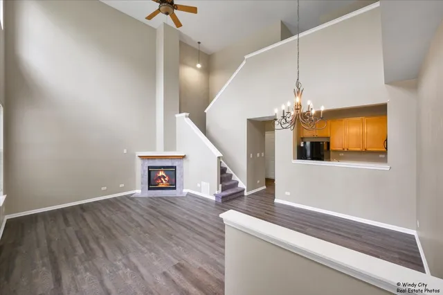 $269,900 | 2571 Hillsboro Boulevard, Aurora, IL 60503