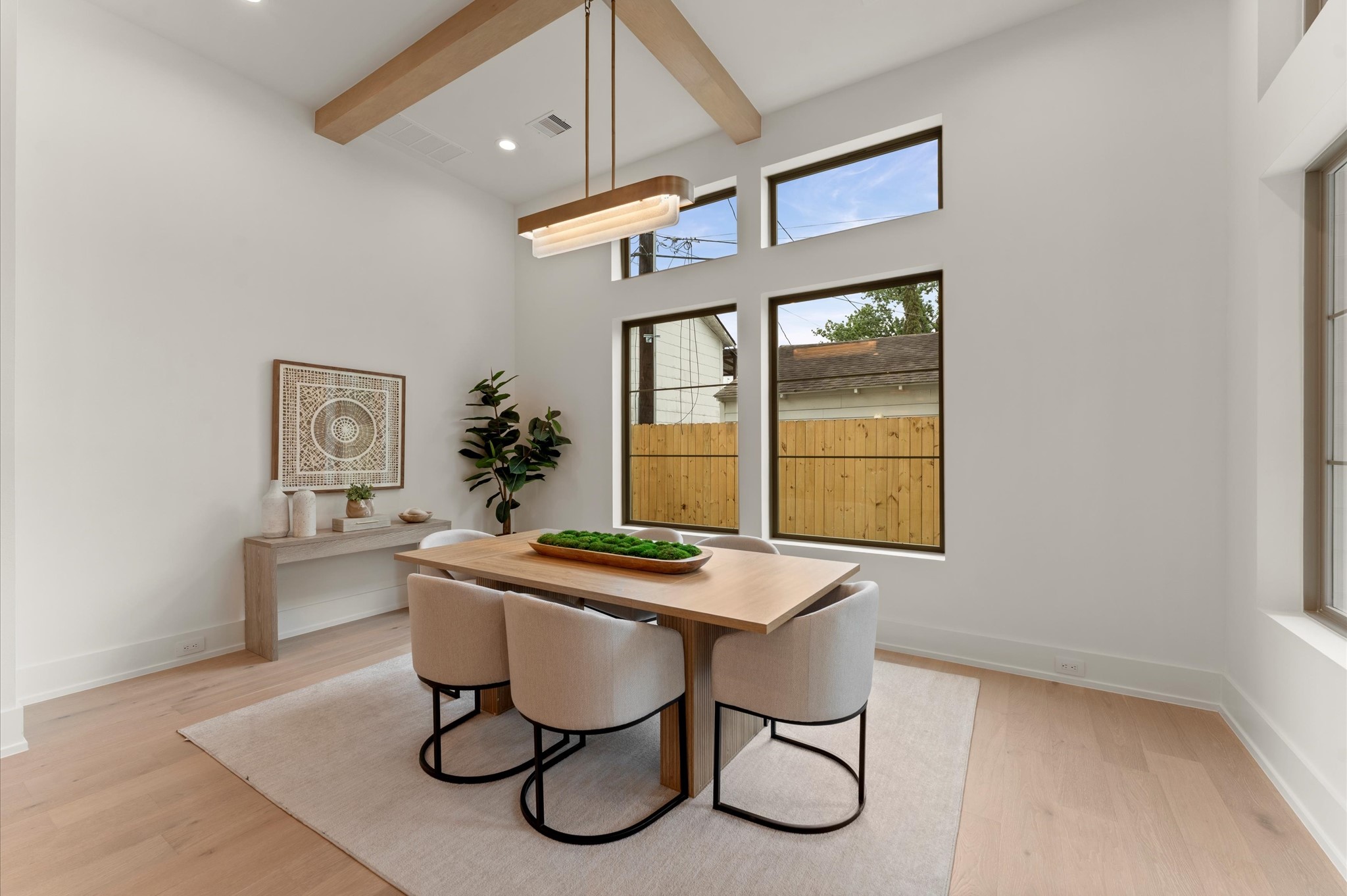 710 East 18th Street Houston, TX 77008 - Photo 18 of 48