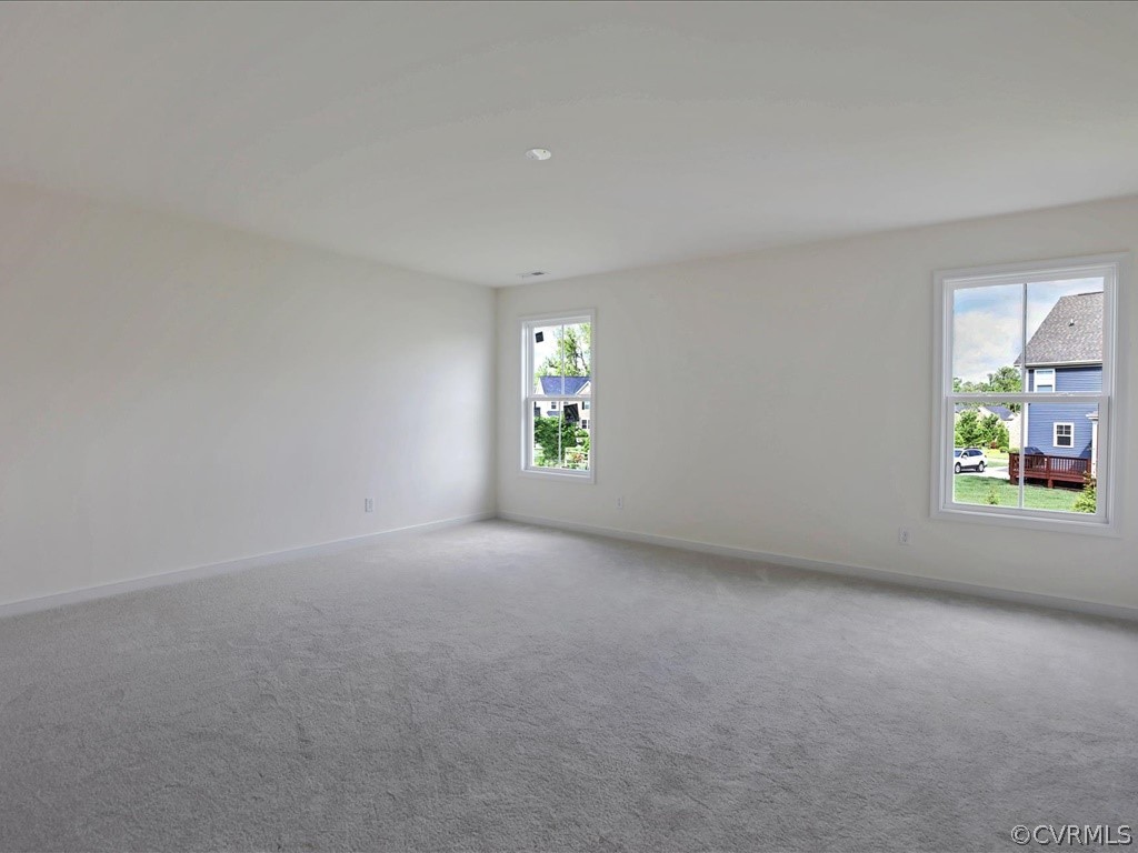 14990 B River Road Chesterfield, VA 23838 - Photo 12 of 19 an empty room that has window