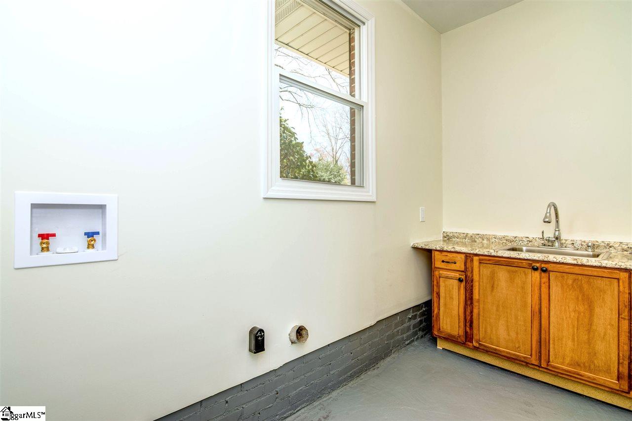 302 South Wingate Road Greenville, SC 29605 - Photo 21 of 36 Gallery Image 21