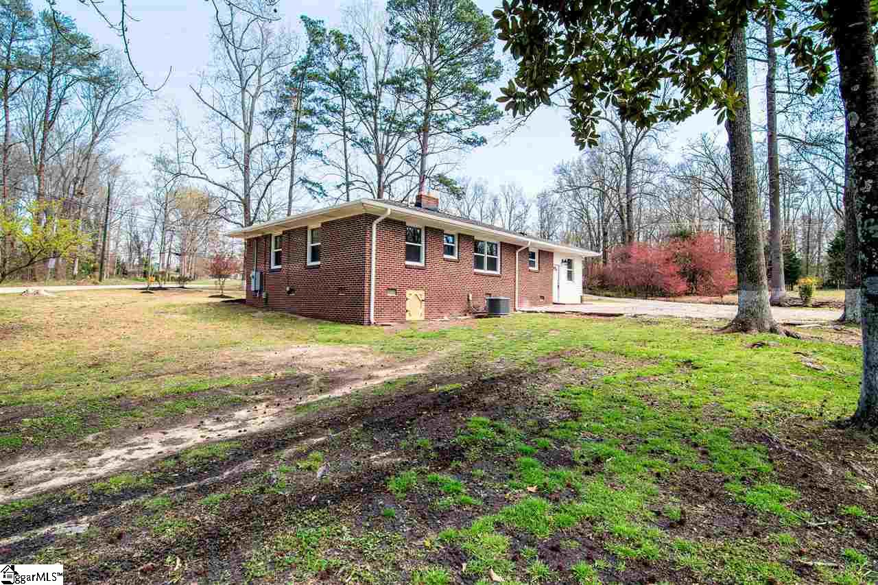 302 South Wingate Road Greenville, SC 29605 - Photo 25 of 36 Gallery Image 25