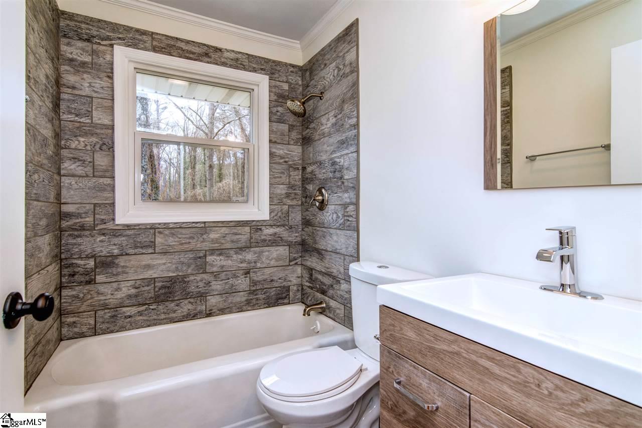 302 South Wingate Road Greenville, SC 29605 - Photo 29 of 36 Gallery Image 29