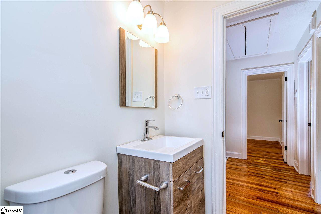 302 South Wingate Road Greenville, SC 29605 - Photo 30 of 36 Gallery Image 30