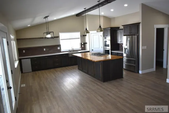 $628,900 | 1725 Peerless Place, Inkom, ID 83245