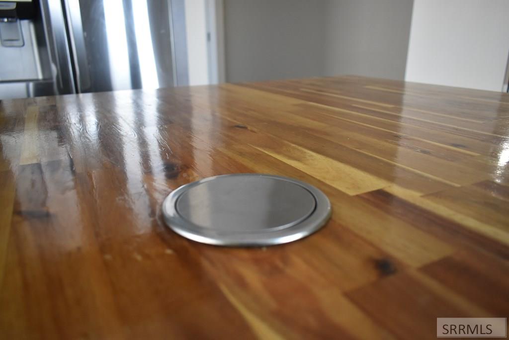 1725 Peerless Place Inkom, ID 83245 - Photo 8 of 50