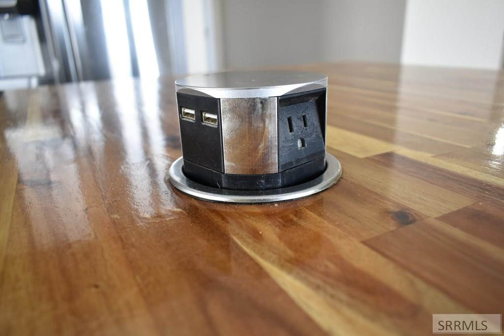 1725 Peerless Place Inkom, ID 83245 - Photo 9 of 50