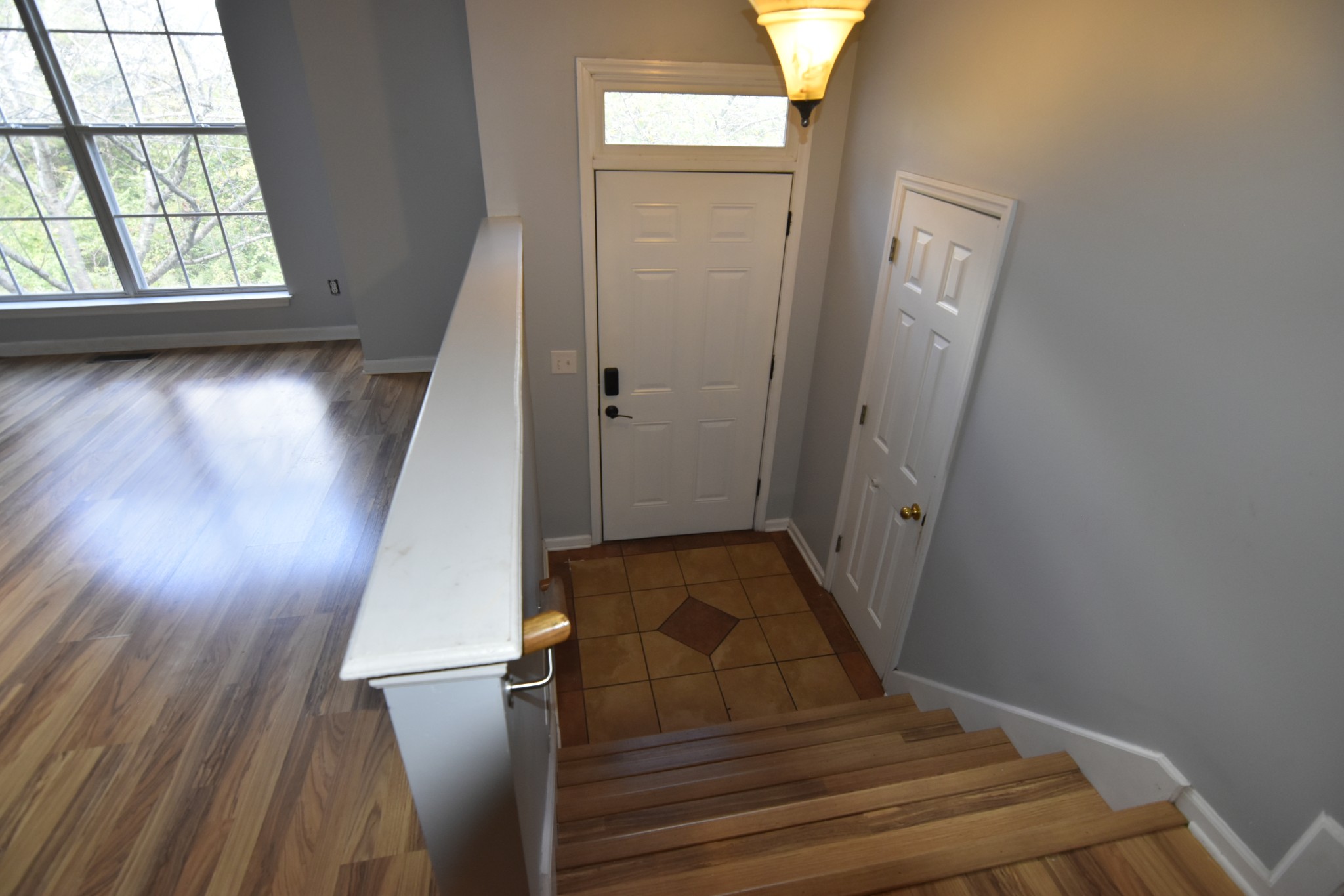 515 Huntington Ridge Drive Nashville, TN 37211 - Photo 6 of 42 a view of entryway