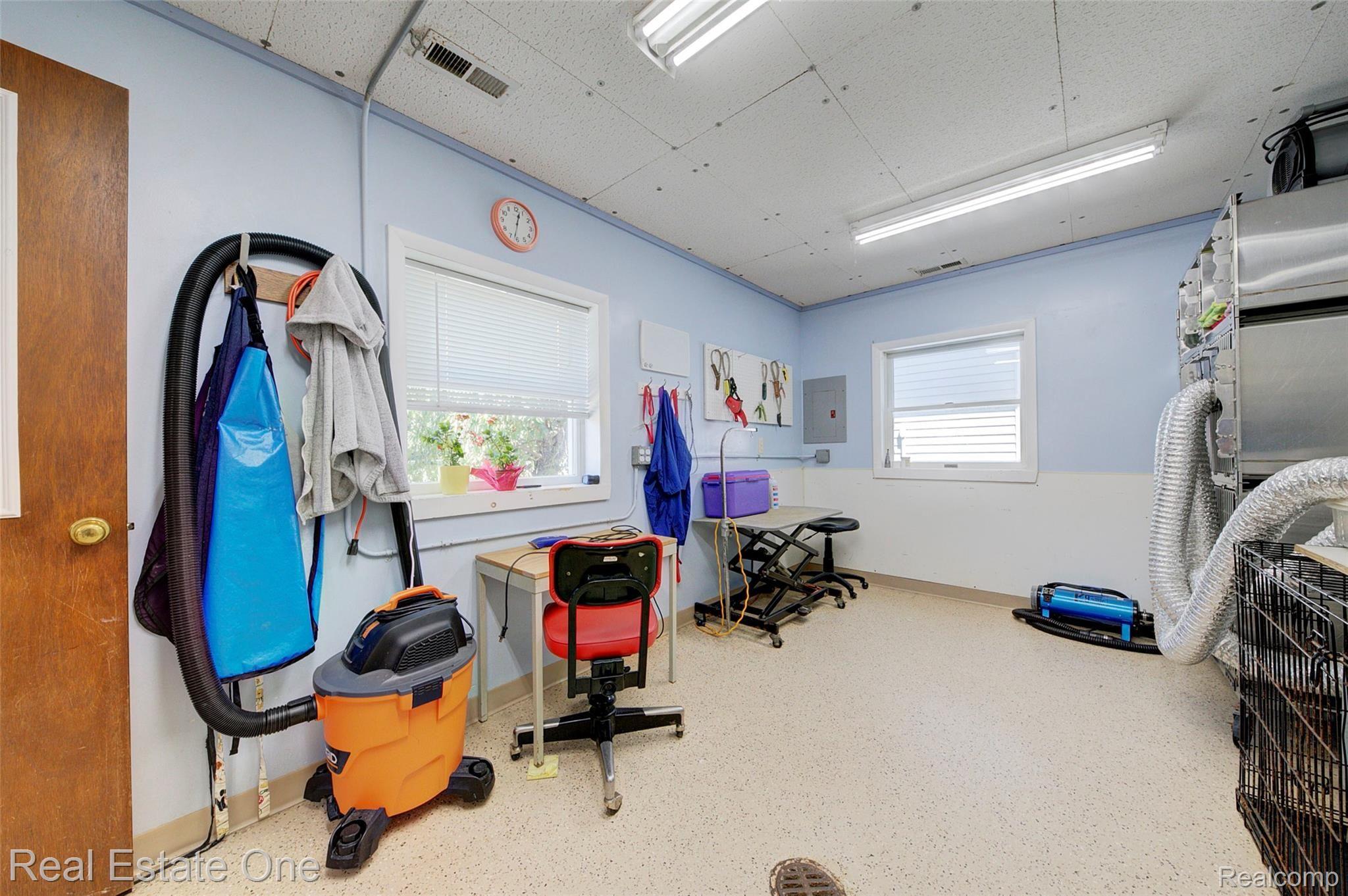 5243 Walsh Road Whitmore Lake, MI 48189 - Photo 43 of 98 4H8A8184_5_6.jpg