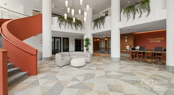 $3,260 | 300 East 36th Street, Unit C1, Charlotte, NC 28206