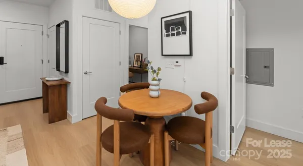 $3,260 | 300 East 36th Street, Unit C1, Charlotte, NC 28206