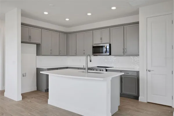 $326,971 | 7574 Sea Oak Court, Parrish, FL 34221