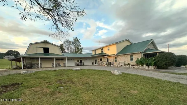 $485,000 | 5460 Flatwoods Road, Rose Hill, VA 24281