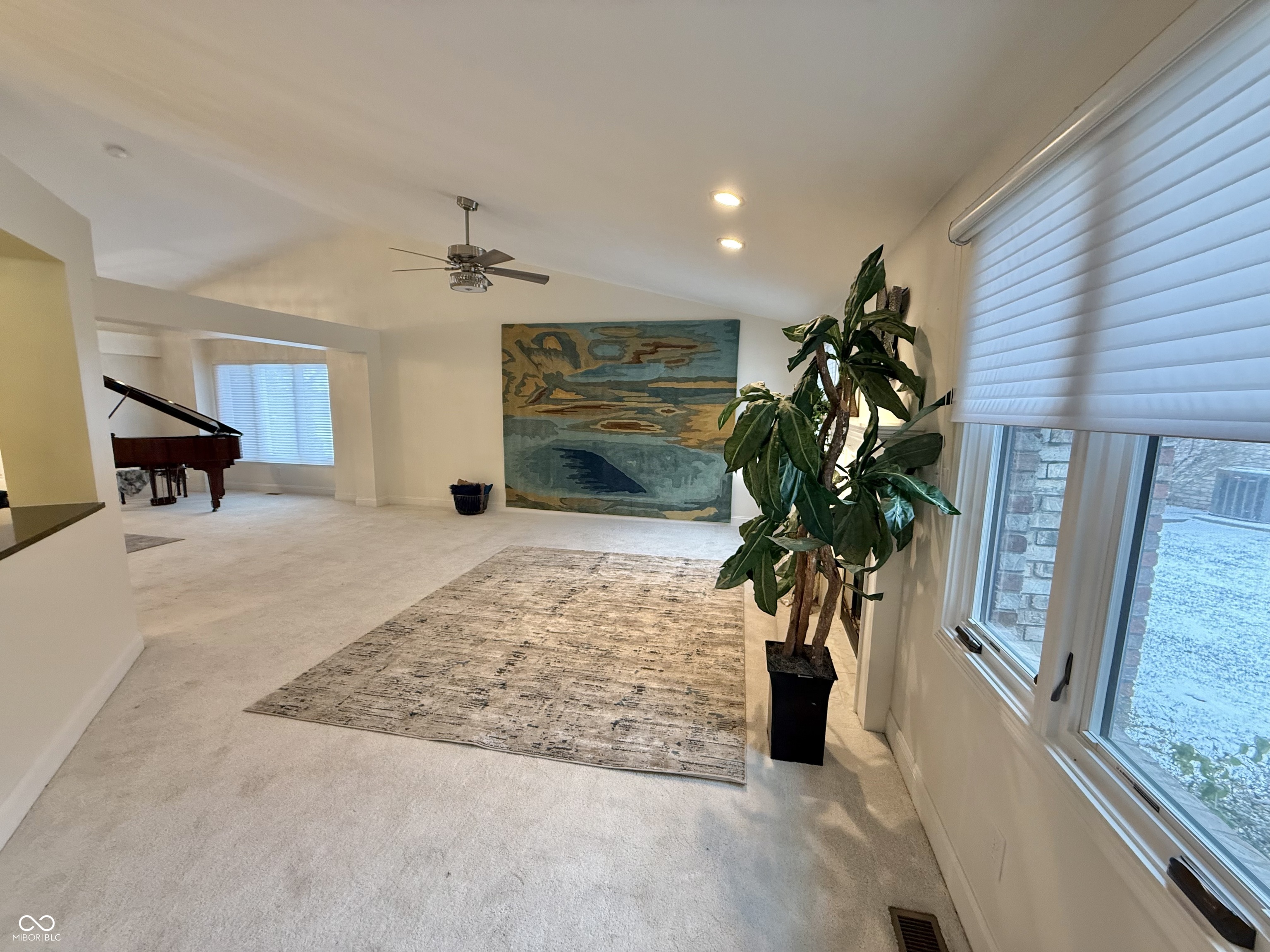 2407 Caramore Circle Anderson, IN 46011 - Photo 11 of 57