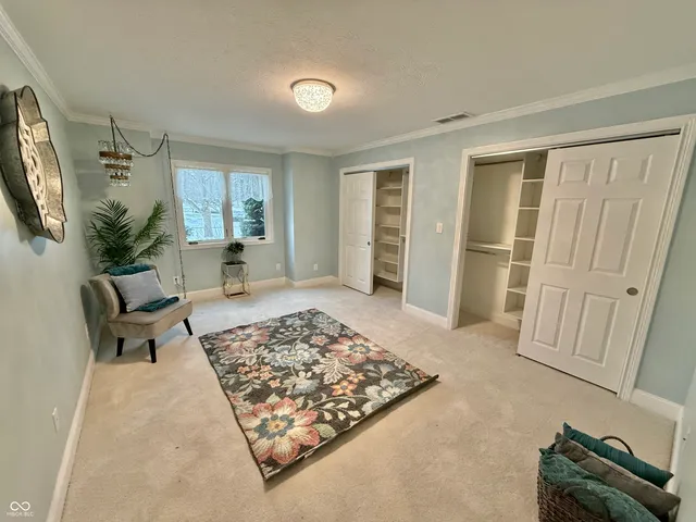 $330,000 | 2407 Caramore Circle, Anderson, IN 46011