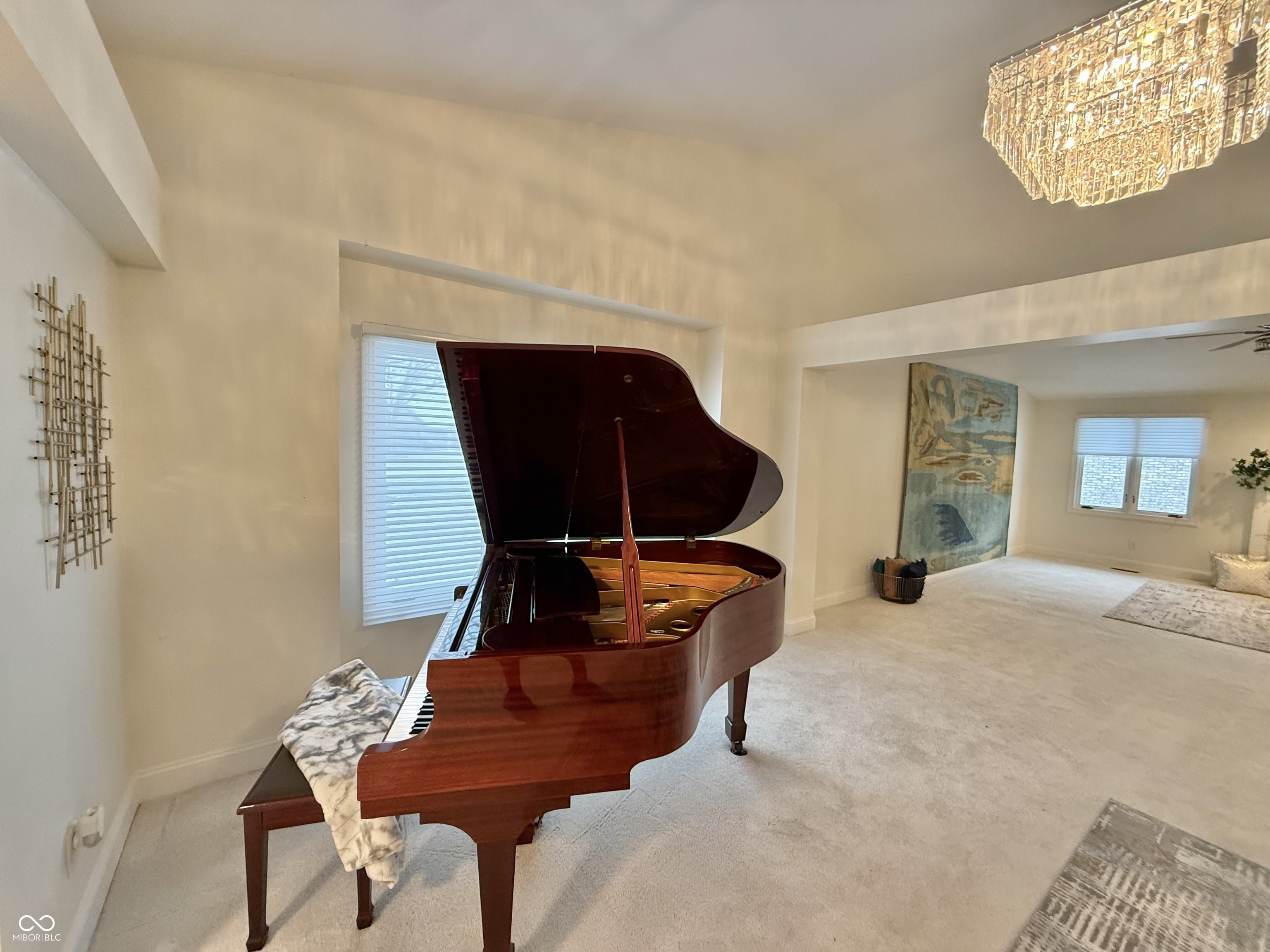 2407 Caramore Circle Anderson, IN 46011 - Photo 7 of 57