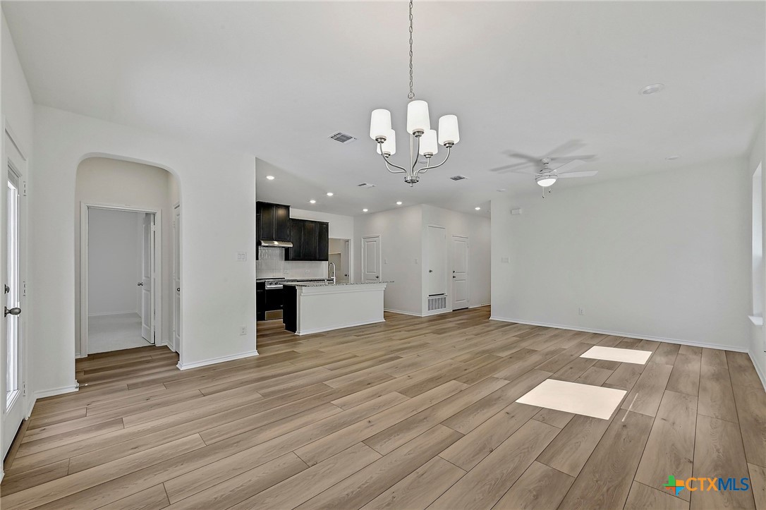 715 Ryan Street Belton, TX 76513 - Photo 5 of 27