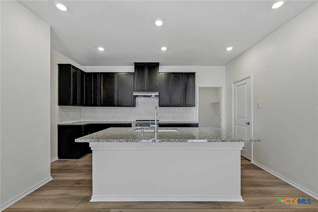 715 Ryan Street Belton, TX 76513 - Photo 7 of 27