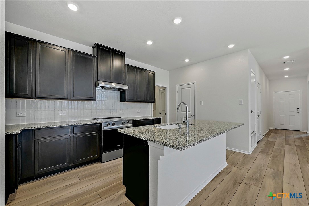 715 Ryan Street Belton, TX 76513 - Photo 9 of 27