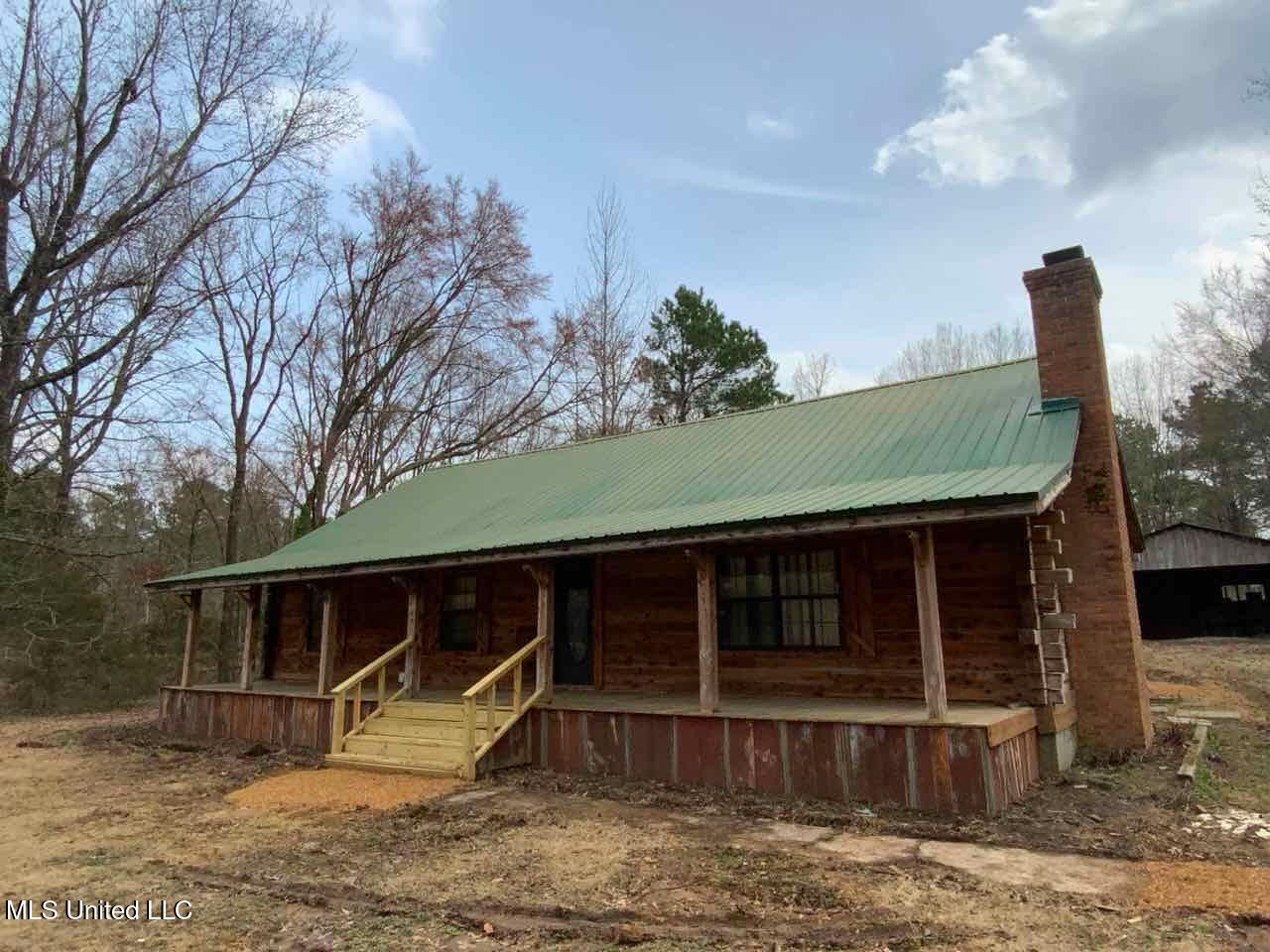 685 Gardner Road Holly Springs, MS 38635 - Photo 1 of 10 685 Gardner