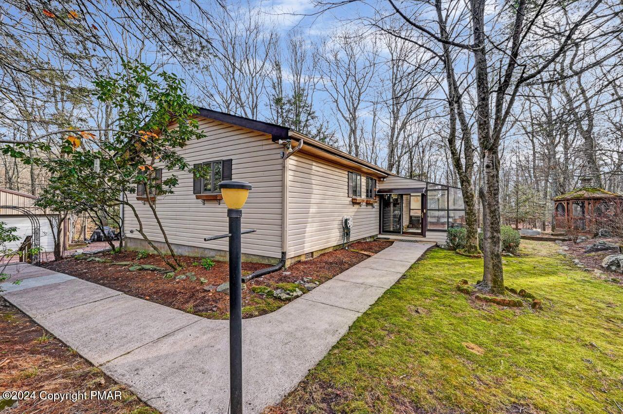 2217 Pine Tree Road Cresco, PA 18326 - Photo 13 of 57 2217 Pine Tree Rd 49 Large