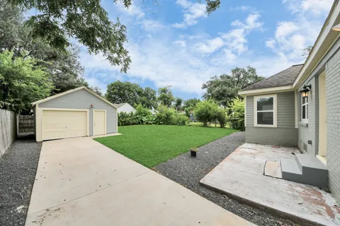 $329,000 | 609 Reid Street, Houston, TX 77022