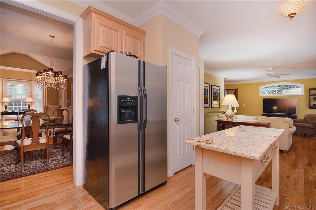 3102 Quiet Cove Tega Cay, SC 29708 - Photo 7 of 28 Gallery Image 7