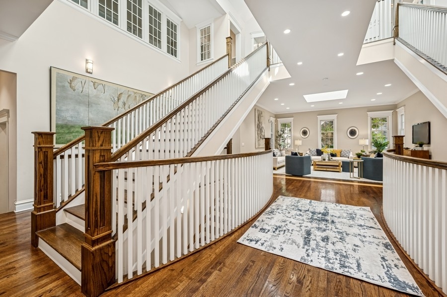 1025 Mohawk Road Wilmette, IL 60091 - Photo 15 of 47