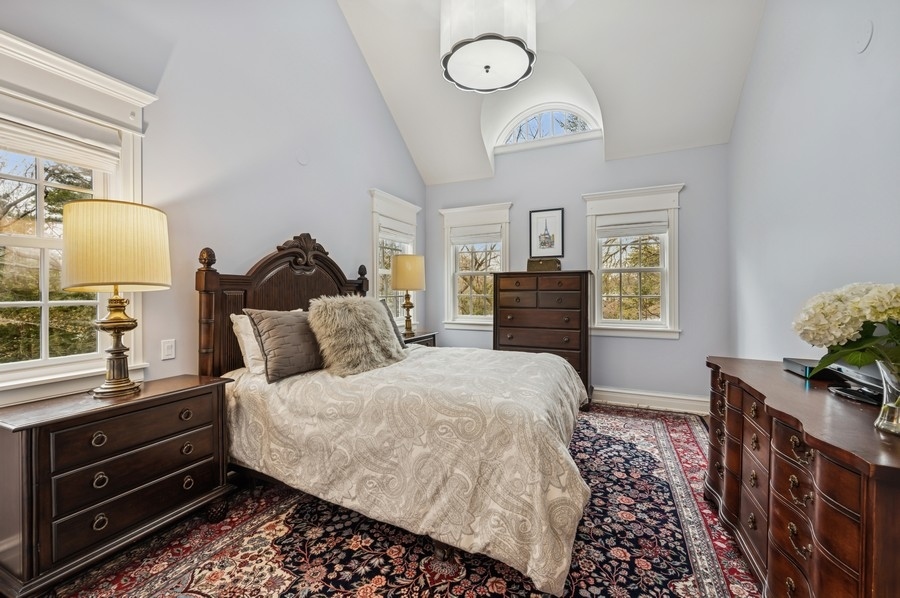 1025 Mohawk Road Wilmette, IL 60091 - Photo 26 of 47 a bedroom with bed and window