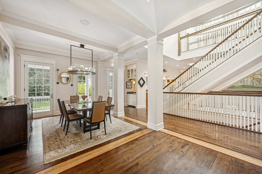 1025 Mohawk Road Wilmette, IL 60091 - Photo 9 of 47