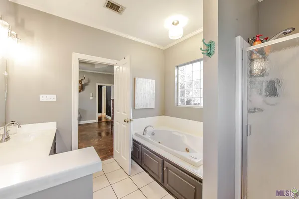 $305,000 | 121 Autumn Drive, Houma, LA 70360