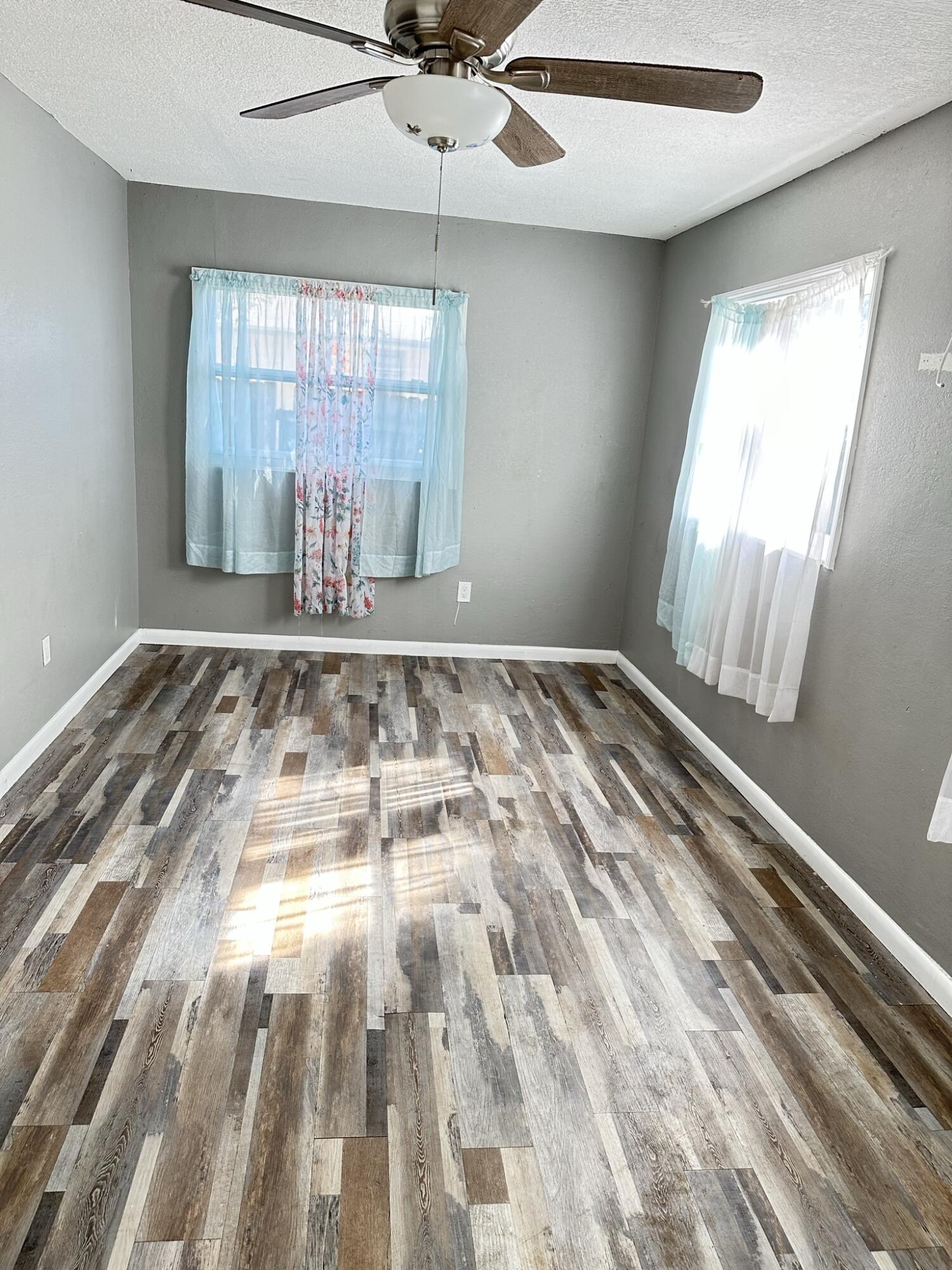 8534 Southeast Date Street Hobe Sound, FL 33455 - Photo 10 of 17 Guest Room