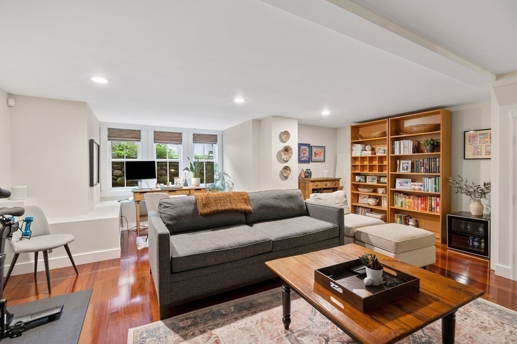 9 St Mary Road, Unit 9 Cambridge, MA 02139 - Photo 15 of 28