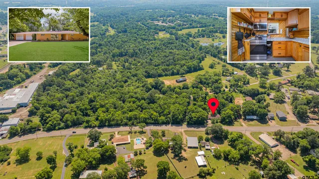 a view of a outdoor space