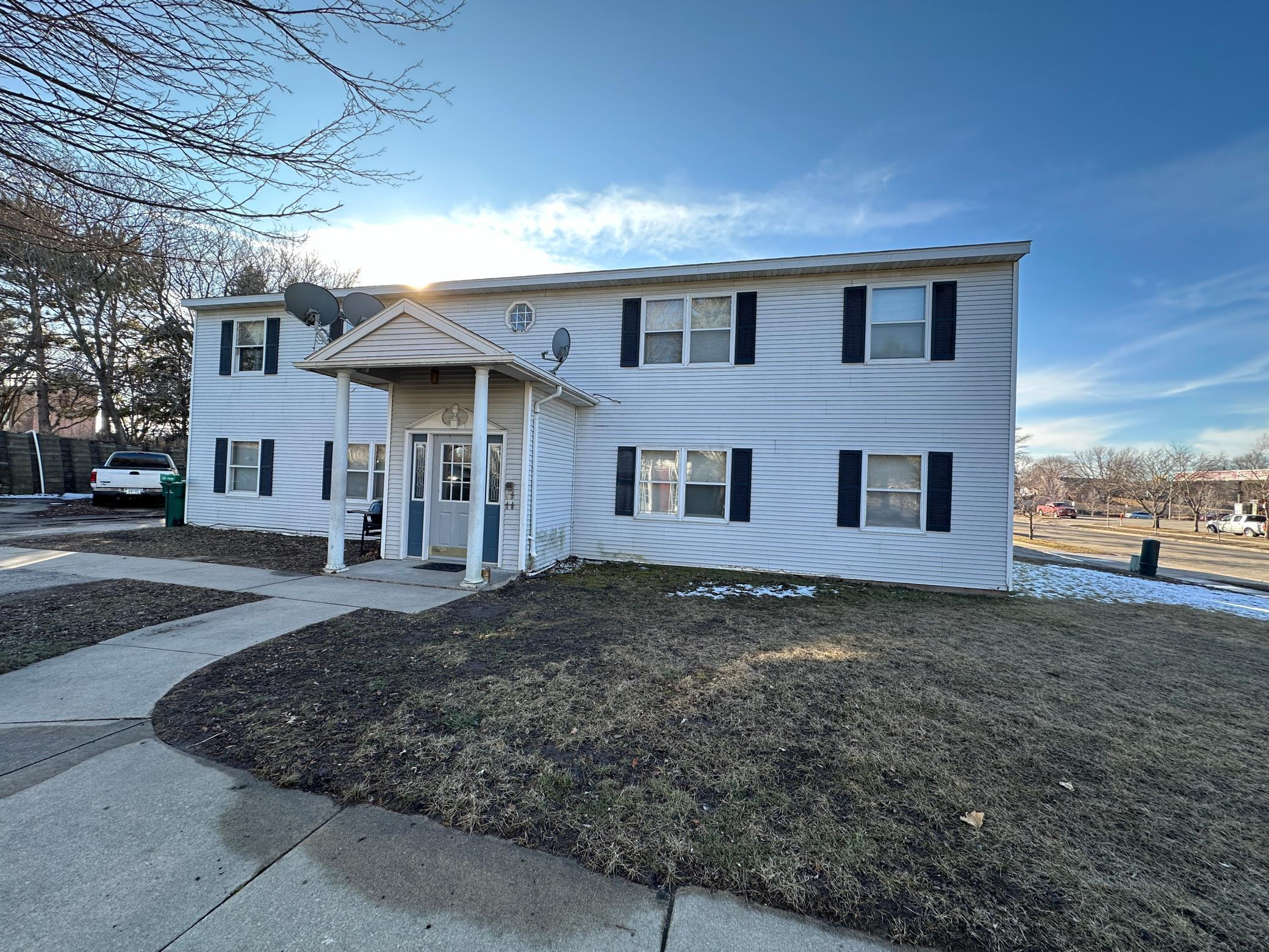 1626 45th Street Northwest Rochester, MN 55901 - Photo 1 of 1