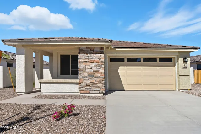 $494,990 | 7438 West Rose Lane, Glendale, AZ 85303