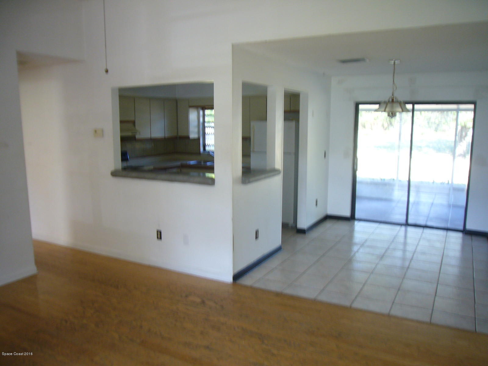 1011 Cherokee Road Southeast Palm Bay, FL 32909 - Photo 4 of 18 2016-11-17 14.44.11