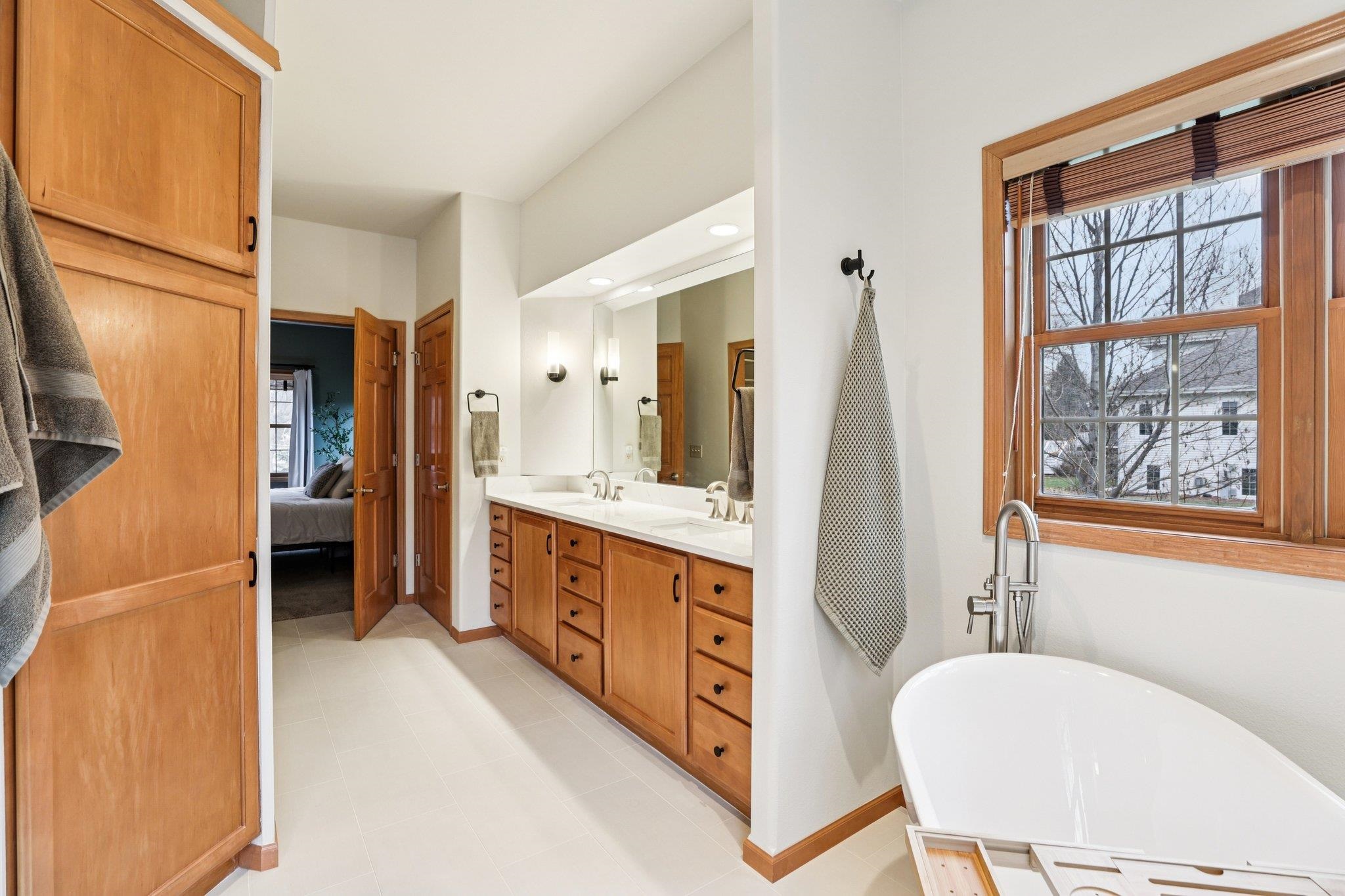 5654 Cobblestone Lane Waunakee, WI 53597 - Photo 25 of 76