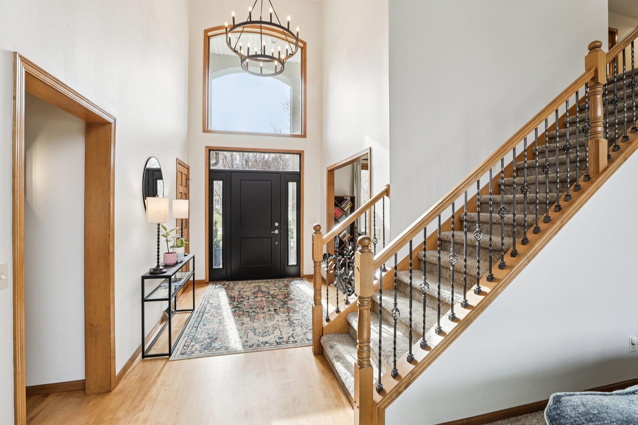 5654 Cobblestone Lane Waunakee, WI 53597 - Photo 5 of 76