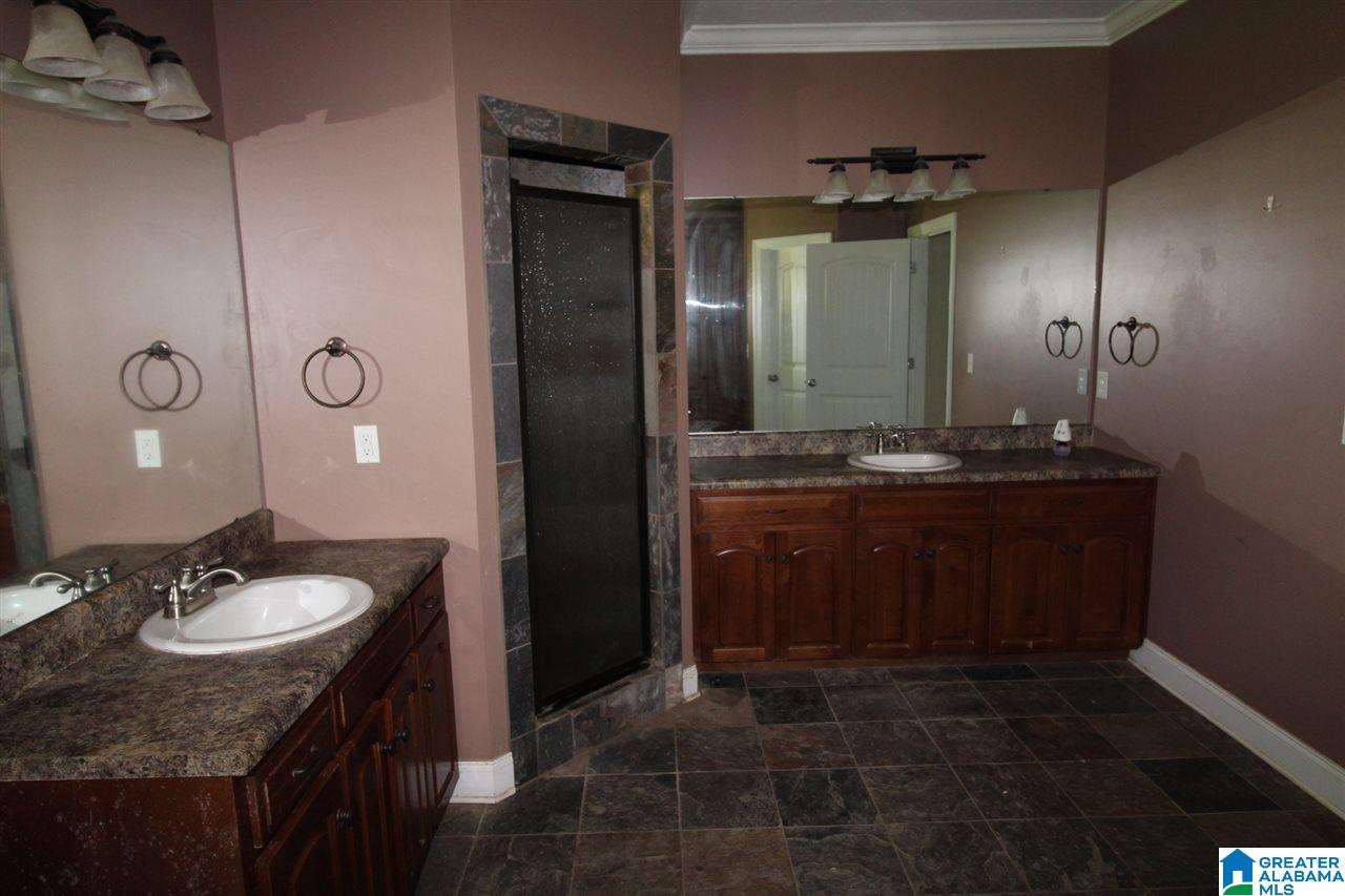 224 Forest Ridge Drive Jacksonville, AL 36265 - Photo 14 of 36