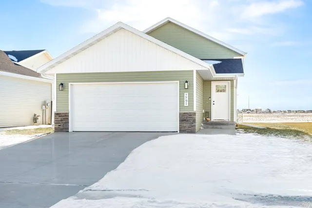 $310,000 | 7791 Cub Crk Way, Horace, ND 58047