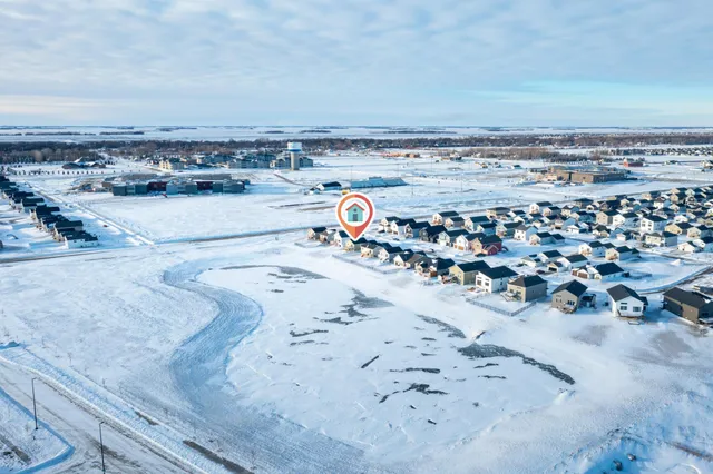 $310,000 | 7791 Cub Crk Way, Horace, ND 58047