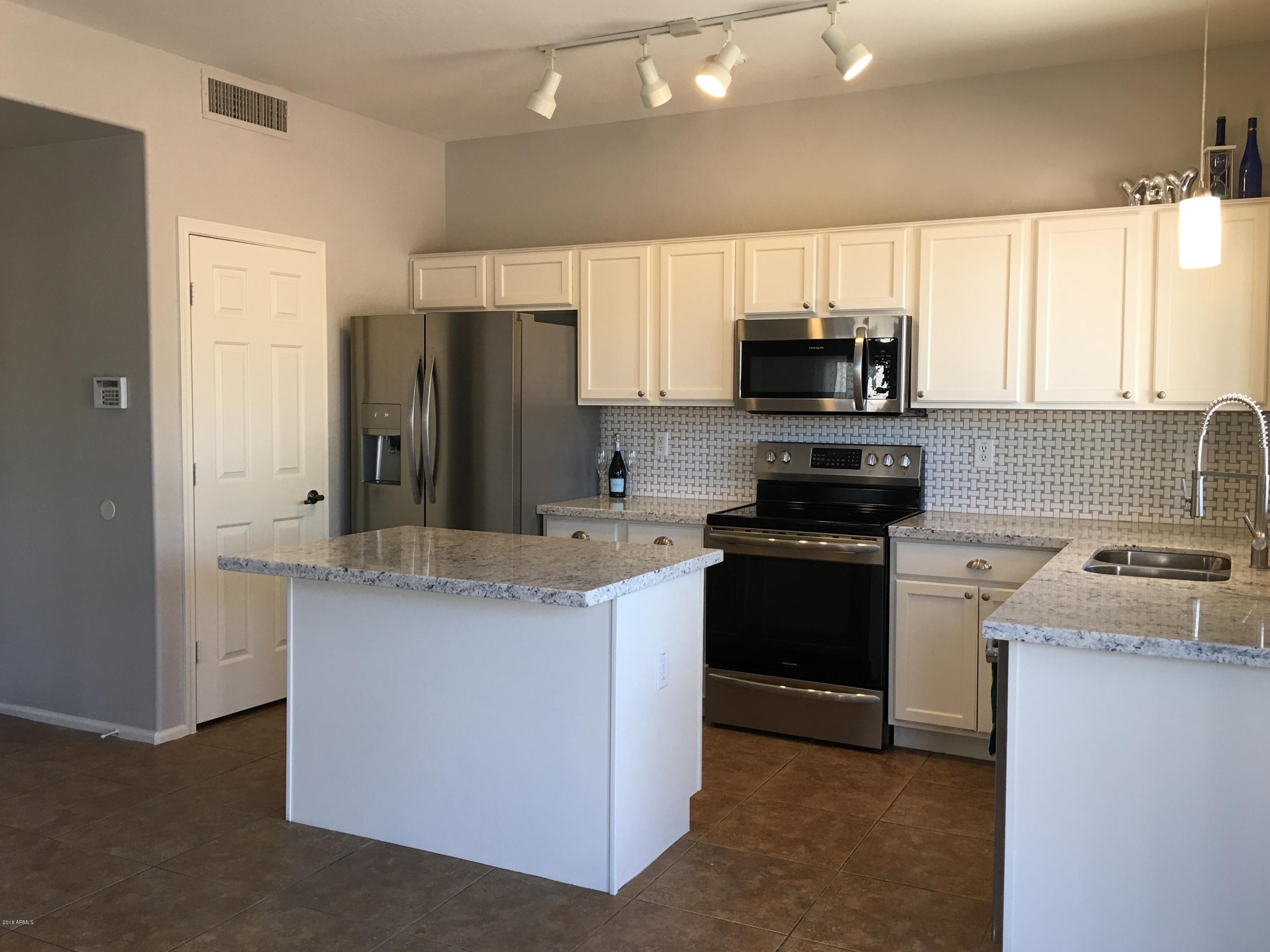 44886 West Zion Road Maricopa, AZ 85139 - Photo 4 of 24 72AA1232-D514-446E-A97A-455B6C363AFE