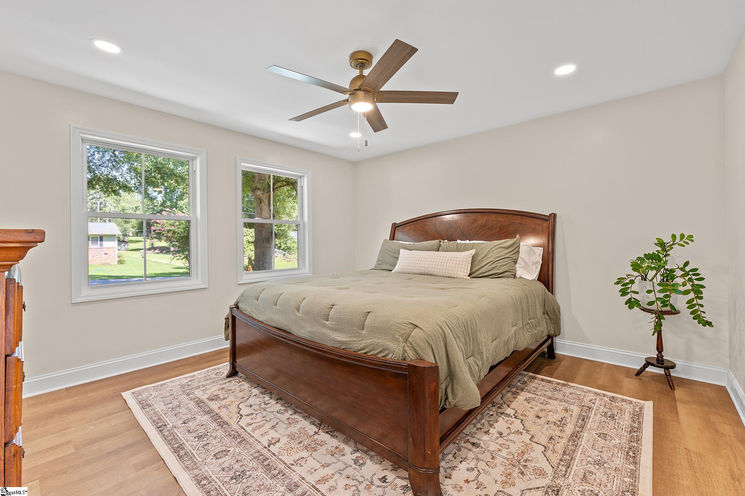 118 Kirby Street Landrum, SC 29356 - Photo 13 of 28