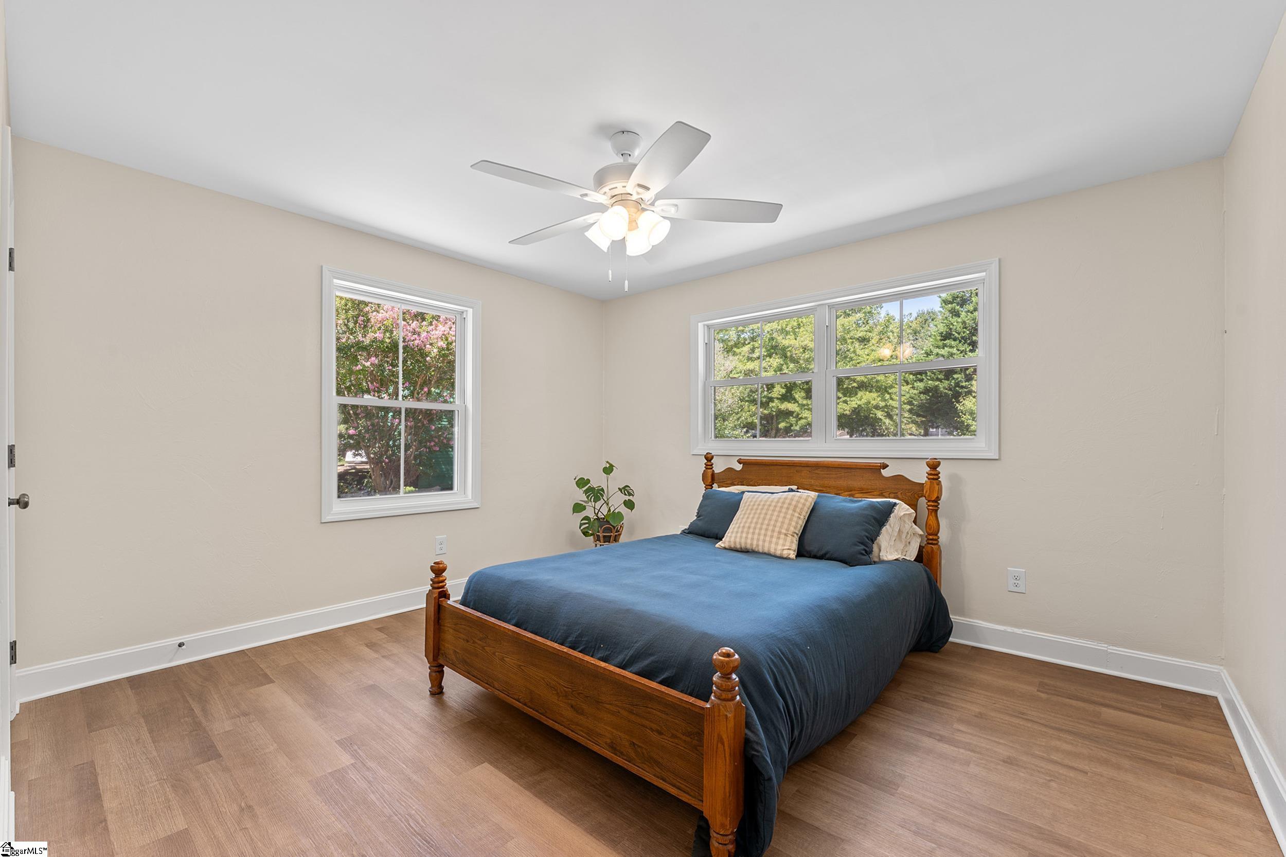 118 Kirby Street Landrum, SC 29356 - Photo 17 of 28