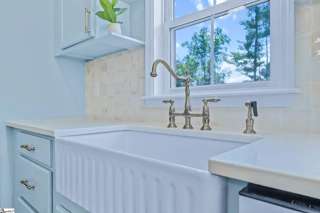 $374,900 | 118 Kirby Street, Landrum, SC 29356