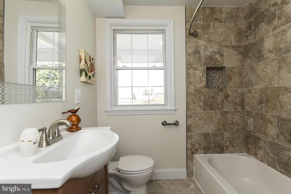 1804 Weyburn Road Rosedale, MD 21237 - Photo 10 of 23 Bathroom 1st Floor