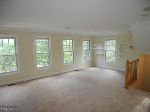 3534 Hammerstone Road Laurel, MD 20724 - Photo 13 of 29 Living Room