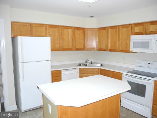 3534 Hammerstone Road Laurel, MD 20724 - Photo 17 of 29 Kitchen