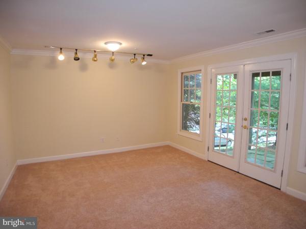 3534 Hammerstone Road Laurel, MD 20724 - Photo 3 of 29 Family Room