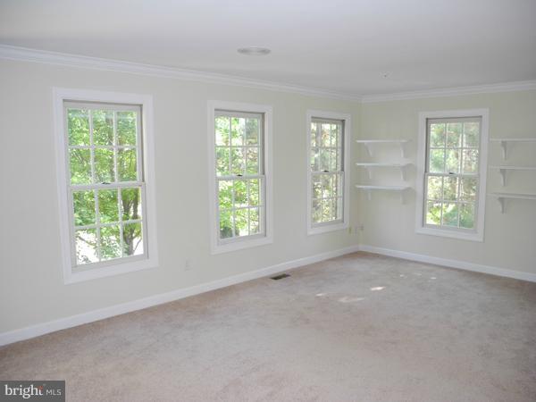 3534 Hammerstone Road Laurel, MD 20724 - Photo 25 of 29 Living Room